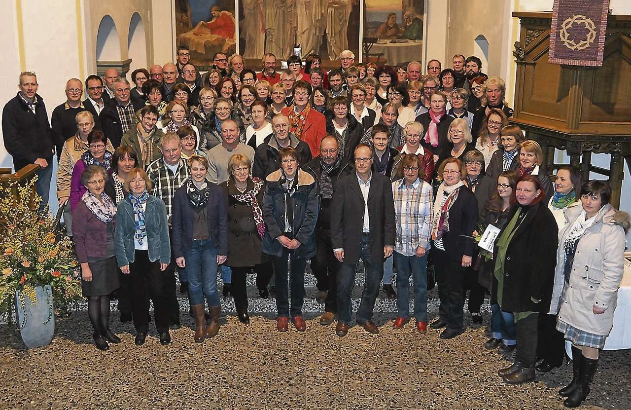 110 Mitarbeiter der Rotenburger Werke feiern in der Kirche 
