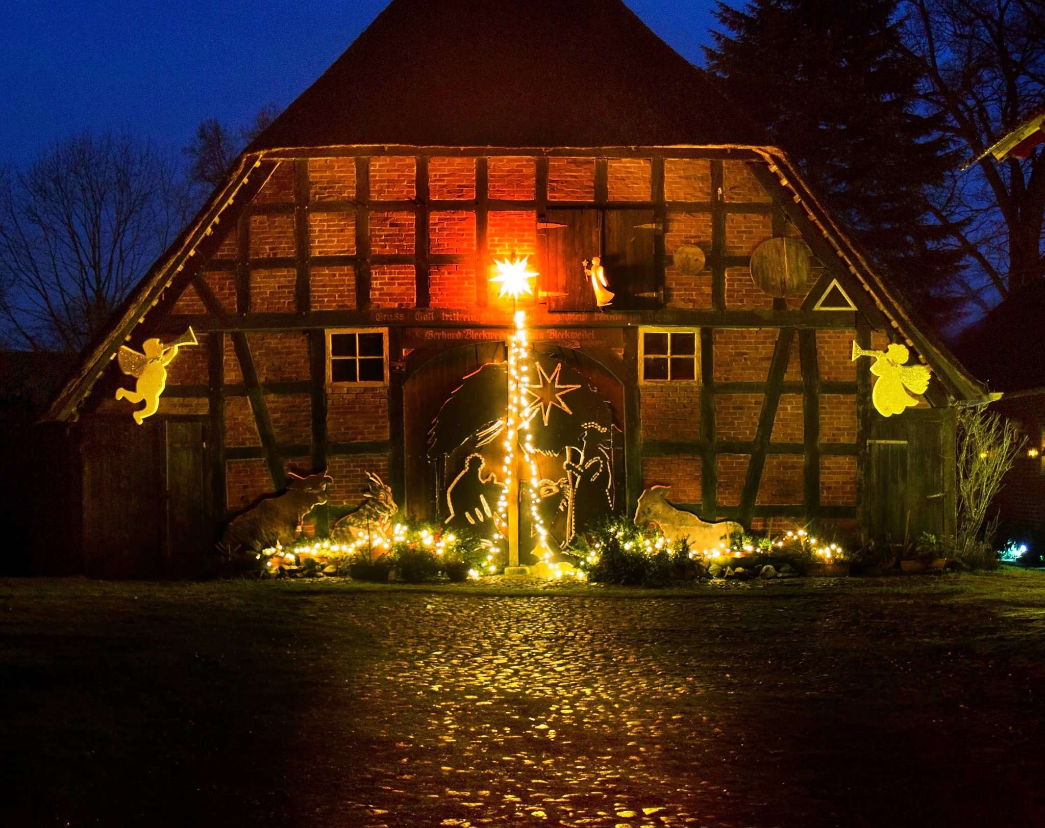 Dieses Haus hat es im vergangenen Jahr auf den Weihnachtstitel der Rotenburger Rundschau geschafft. 