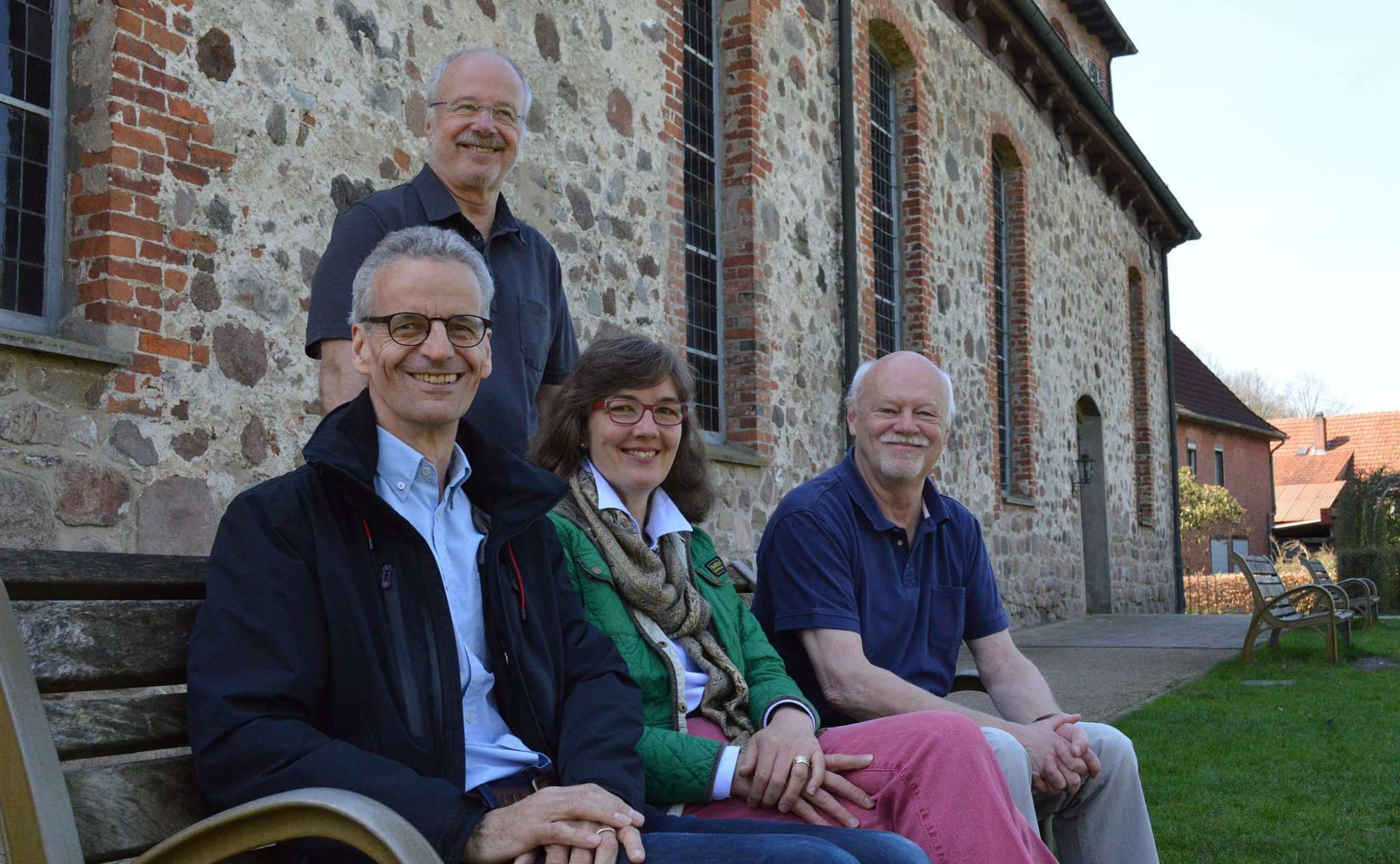 Schlagen mit der Stiftung neue Wege ein: die Vorstandsmitglieder Heiner Schröder (von links), Horst-Martin Kreutzer, Friederike Paar und Jörg Friedhelm Venzke.