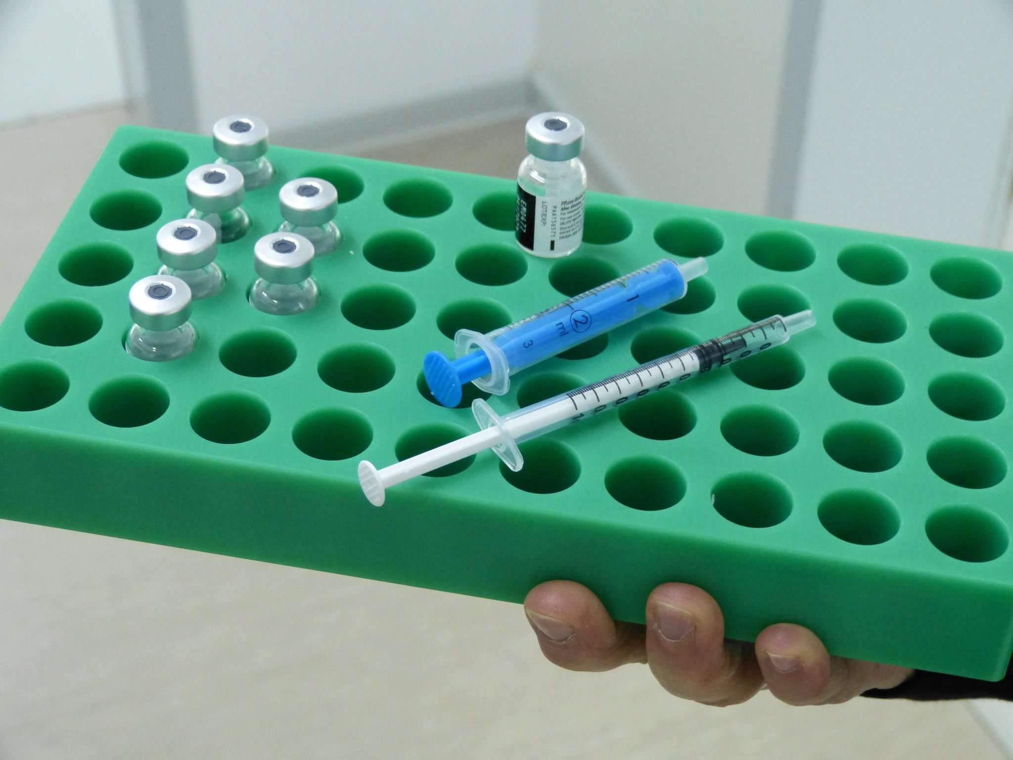 Impfampullen und Spritzen kommen ab dem 15. Februar im Impfzentrum Verden zum Einsatz. 
Foto: Landkreis Verden)
