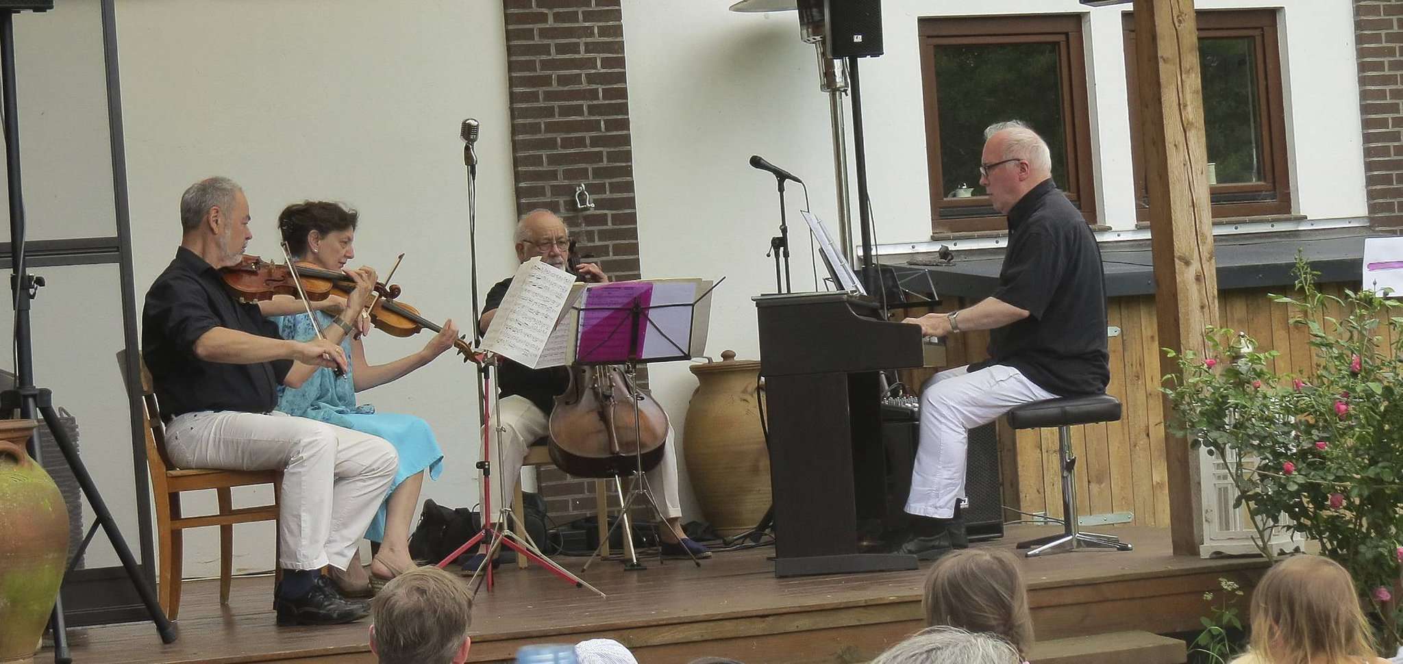Das Hamza-Quartett aus Gladbeck verwöhnte die Besucher mit klassischen Kompositionen. Foto: Elke Keppler-Rosenau