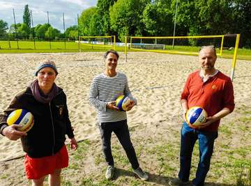TSV Ottersberg weiht selbst gebaute BeachvolleyballAnlage ein