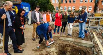 Freie RudolfSteinerSchule legt Grundstein für Werkgebäude