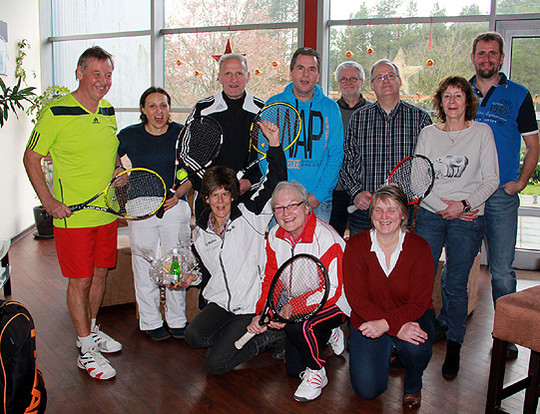 Teilnehmer des vierten Silvester-Tennis-Cups im Sportiv Scheeßel